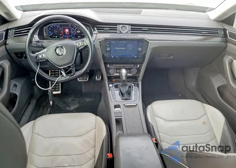 2020 Volkswagen Arteon Sel z USA, uszkodzony, nr VIN WVWCR7AN3LE013404